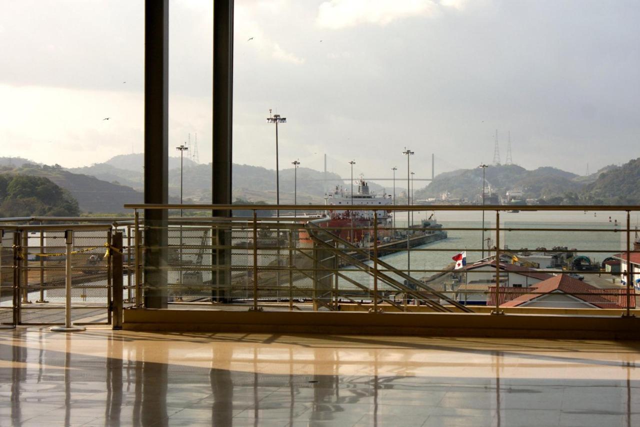 센트럴 호텔 파나마 파나마시티 외부 사진 View of the harbour from the station