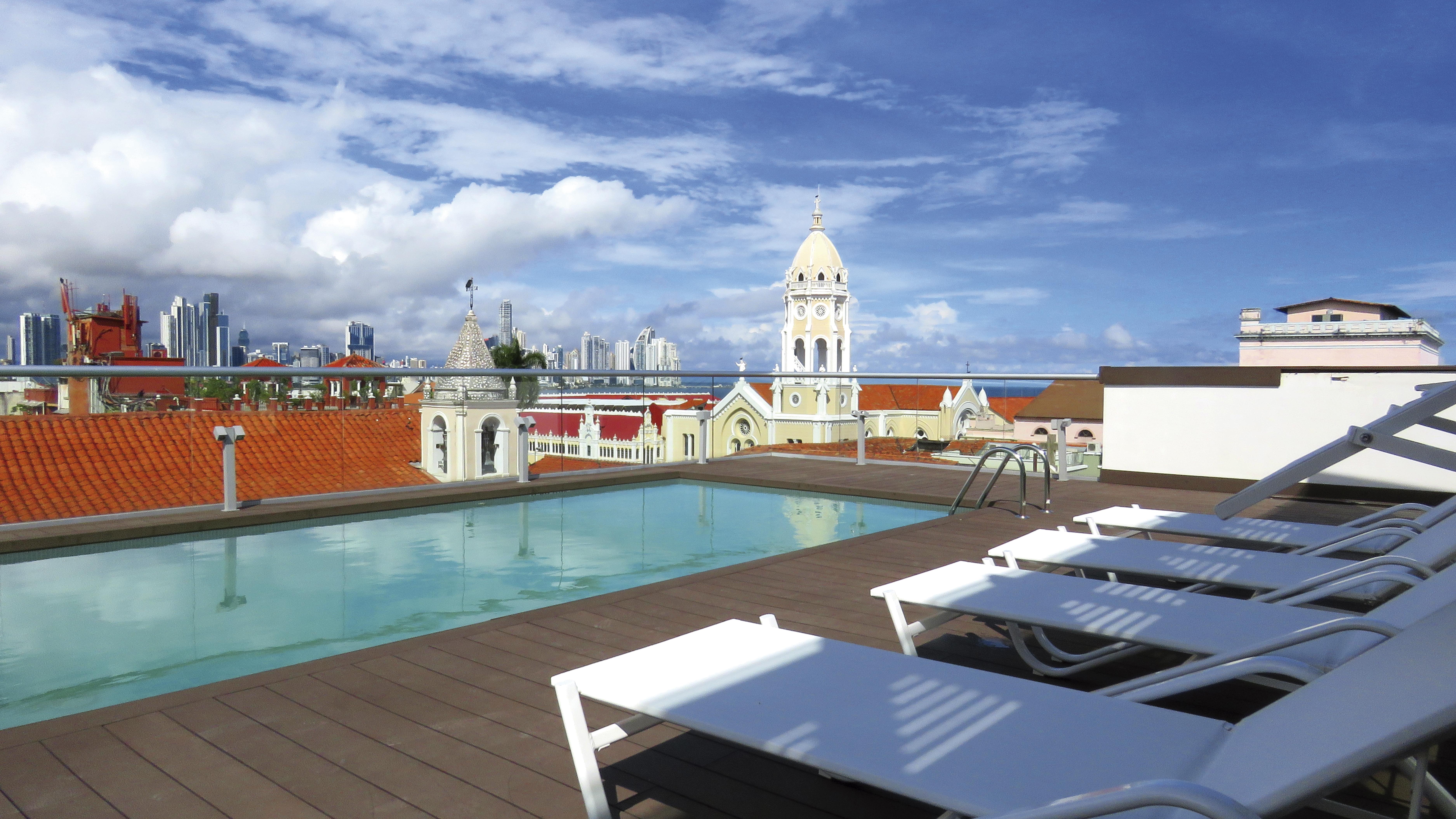 센트럴 호텔 파나마 파나마시티 외부 사진 Rooftop pool at the Hotel Unique